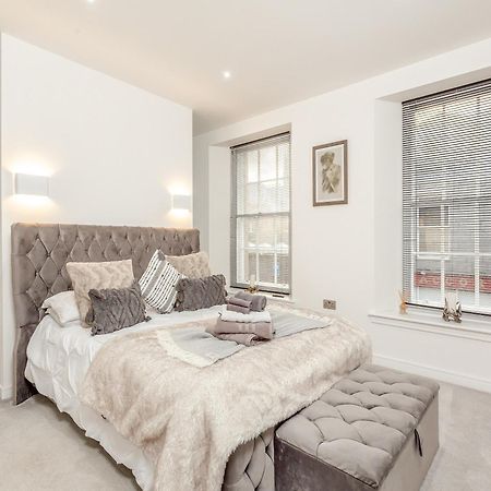 Villa Spire View à Aberdeen Extérieur photo
